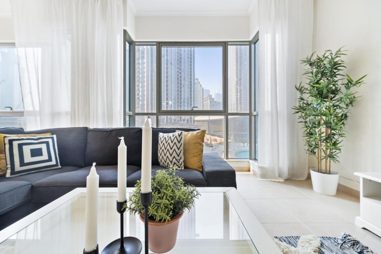 Stylish Apartment With Partial Burj Khalifa View ดูไบ ภายนอก รูปภาพ